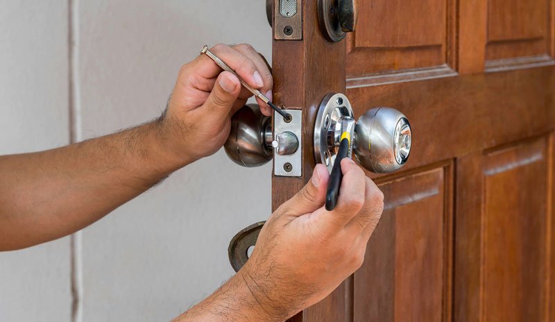 page-01-door-repair